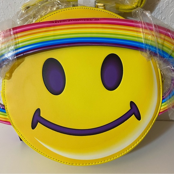 Lisa Frank Loungefly Yellow Rainbow Ring Smiley Face Saturn Crossbody Bag - Picture 4 of 12